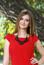 Ukrainian mail order bride Alina from Odessa with light brown hair and green eye color - image 4
