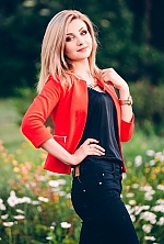 Ukrainian mail order bride Anna from Cherkassy with blonde hair and blue eye color - image 4