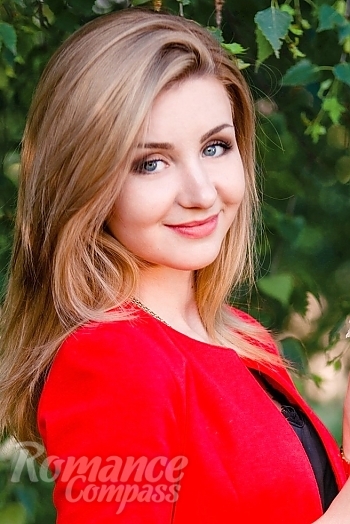 Ukrainian mail order bride Anna from Cherkassy with blonde hair and blue eye color - image 1