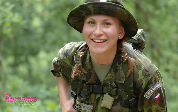 hot army women