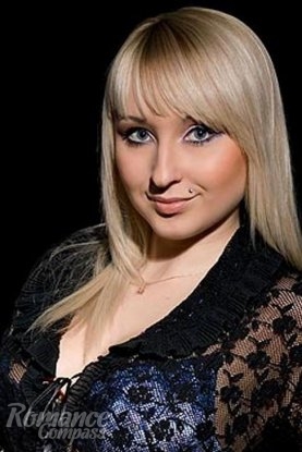 Ukrainian mail order bride Lera from Nikolaev with blonde hair and grey eye color - image 1