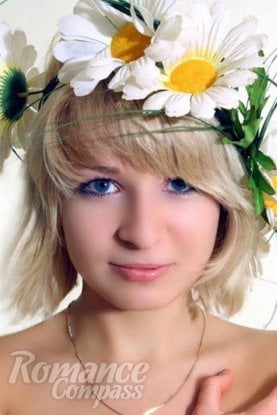 Ukrainian mail order bride Victoria from Zaporozhye with blonde hair and blue eye color - image 1