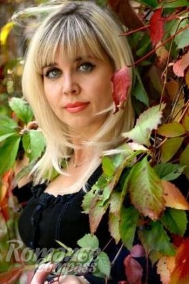 Ukrainian girl Inna,58 years old with blue eyes and blonde hair.