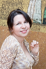 Ukrainian mail order bride Svetlana from Nikolaev with auburn hair and brown eye color - image 5