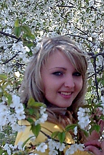 Ukrainian mail order bride Juliya from Vinnitsa with light brown hair and blue eye color - image 2