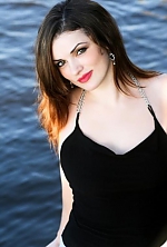 Ukrainian mail order bride Lilia from Nikolaev with brunette hair and green eye color - image 2
