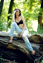 Ukrainian mail order bride Victoria from Nikopol with brunette hair and green eye color - image 6