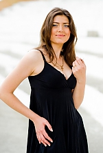 Ukrainian mail order bride Tamara from Poltava with brunette hair and blue eye color - image 4