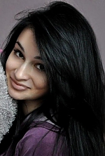 Ukrainian mail order bride Alina from Zaporozhye with black hair and brown eye color - image 2
