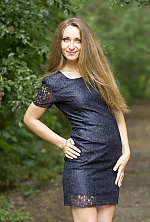 Ukrainian mail order bride Alena from Poltava with auburn hair and green eye color - image 3
