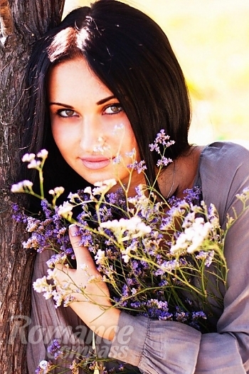 Ukrainian mail order bride Valeria from Nikolaev with brunette hair and hazel eye color - image 1