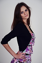 Ukrainian mail order bride Ulia from Nikolaev with light brown hair and blue eye color - image 4