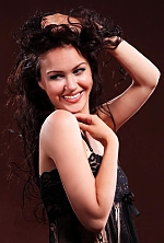 Ukrainian mail order bride Tetyana from Antratsyt with brunette hair and green eye color - image 3