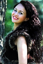 Ukrainian mail order bride Tetyana from Antratsyt with brunette hair and green eye color - image 8