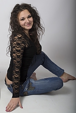 Ukrainian mail order bride Natalia from Nikopol with light brown hair and brown eye color - image 4
