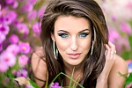 Ukrainian mail order bride Julia from Nikopol with brunette hair and blue eye color - image 8