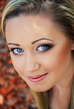 Ukrainian mail order bride Kseniya from Nikolaev with blonde hair and blue eye color - image 2