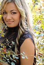 Ukrainian mail order bride Yulya from Nikolaev with light brown hair and brown eye color - image 2