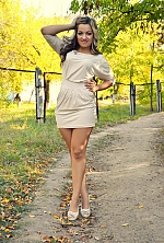 Ukrainian mail order bride Yulya from Nikolaev with light brown hair and brown eye color - image 3