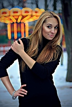 Ukrainian mail order bride Renata from Kharkov with light brown hair and grey eye color - image 2