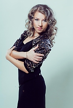 Ukrainian mail order bride Olga from Donetsk with blonde hair and green eye color - image 3