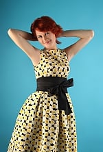 Ukrainian mail order bride Olga from Simferopol with red hair and green eye color - image 5