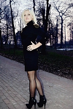 Ukrainian mail order bride Kate from Khartsyzk with blonde hair and green eye color - image 3