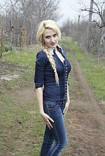 Ukrainian mail order bride Mariya from Pervomaysk with blonde hair and hazel eye color - image 3