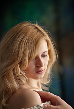Ukrainian mail order bride Yulia from Vinnitsa with blonde hair and blue eye color - image 3