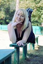Ukrainian mail order bride Liliya from Cherkassy with blonde hair and brown eye color - image 2