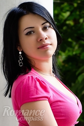 Ukrainian mail order bride Daria from Nikolaev with black hair and brown eye color - image 1