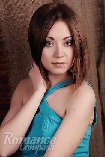 Ukrainian mail order bride Lilia from Ternopol with light brown hair and grey eye color - image 1