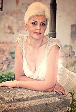 Ukrainian mail order bride Irina from Nikopol with blonde hair and brown eye color - image 2