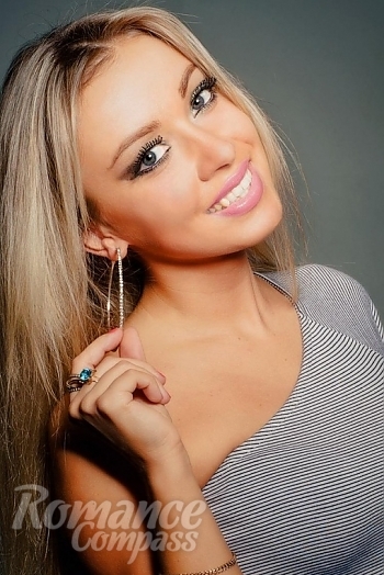 Ukrainian mail order bride Elena from Poltava with blonde hair and blue eye color - image 1