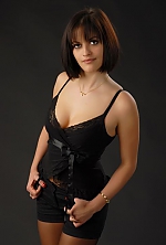 Ukrainian mail order bride Mariya from Ternopoly with black hair and brown eye color - image 4