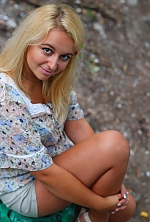 Ukrainian mail order bride Lesya from Kiev with blonde hair and green eye color - image 8