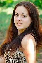 Ukrainian mail order bride Maria from Kherson with brunette hair and green eye color - image 2