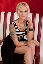 Ukrainian mail order bride Daria from Kharkov with blonde hair and brown eye color - image 5