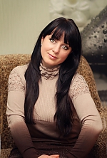 Ukrainian mail order bride Larisa from Gulyaipole with black hair and green eye color - image 6