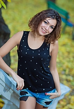 Ukrainian mail order bride Liliya from Nikolaev with light brown hair and green eye color - image 2