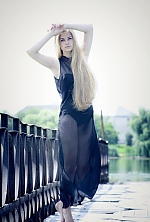 Ukrainian mail order bride Kate from Rovno with blonde hair and green eye color - image 4