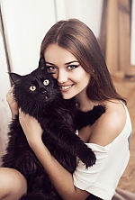 Ukrainian mail order bride Anna from Kherson with brunette hair and green eye color - image 5