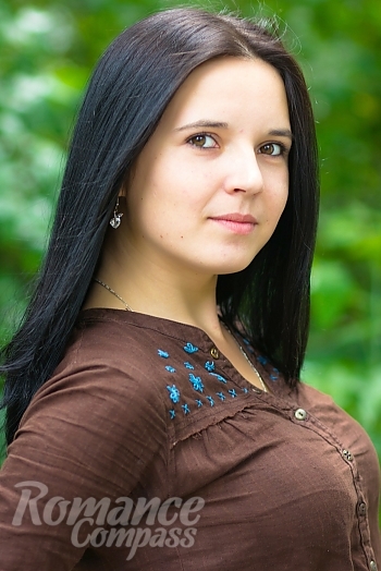 Ukrainian mail order bride Viktoria from Mykolaiv with black hair and brown eye color - image 1