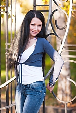 Ukrainian mail order bride Inna from Poltava with black hair and black eye color - image 3
