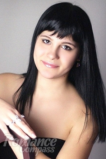 Ukrainian mail order bride Guliya from Odessa with brunette hair and brown eye color - image 1