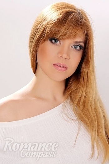 Ukrainian mail order bride Julia from Odessa with light brown hair and grey eye color - image 1