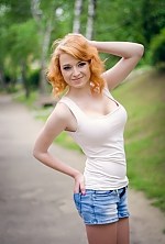 Ukrainian mail order bride Irina from Nikopol with auburn hair and blue eye color - image 5