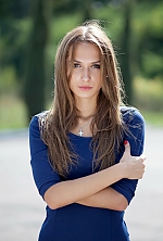 Ukrainian mail order bride Inna from Vinnitsa with light brown hair and brown eye color - image 5