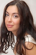 Ukrainian girl Helen,43 years old with black eyes and black hair.