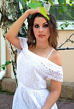 Ukrainian mail order bride Inessa from Nikopol with brunette hair and green eye color - image 6